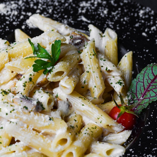 Penne with bacon & cheese
